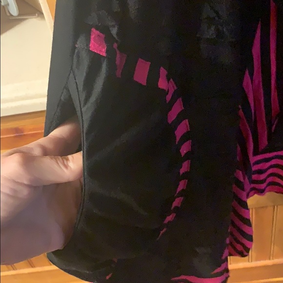 Adorable vest - Picture 3 of 4